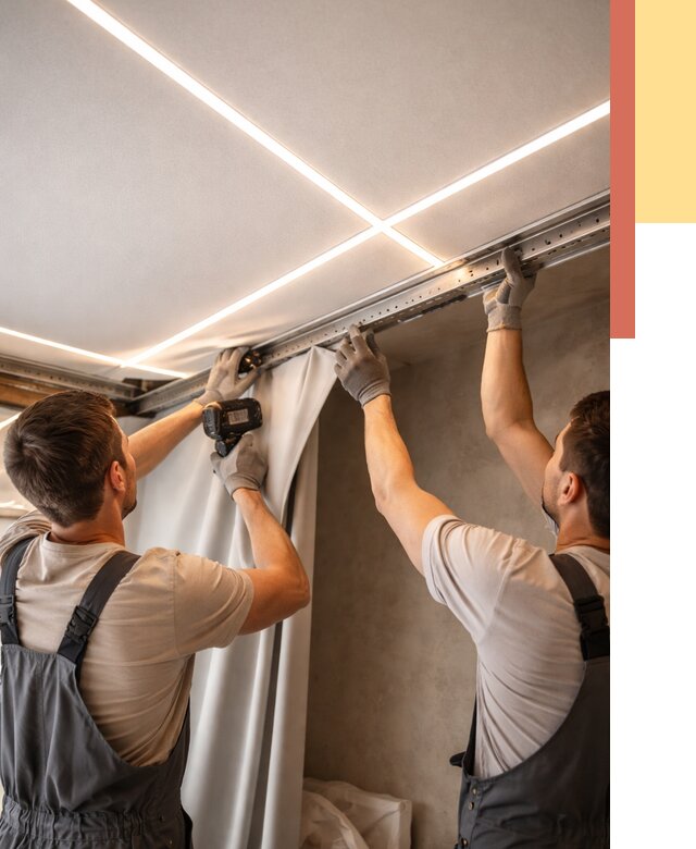 Монтаж натяжного потолка со световыми линиями в Елабуге от 1215 руб. | ОТДЕЛОЧНИК-Лбг